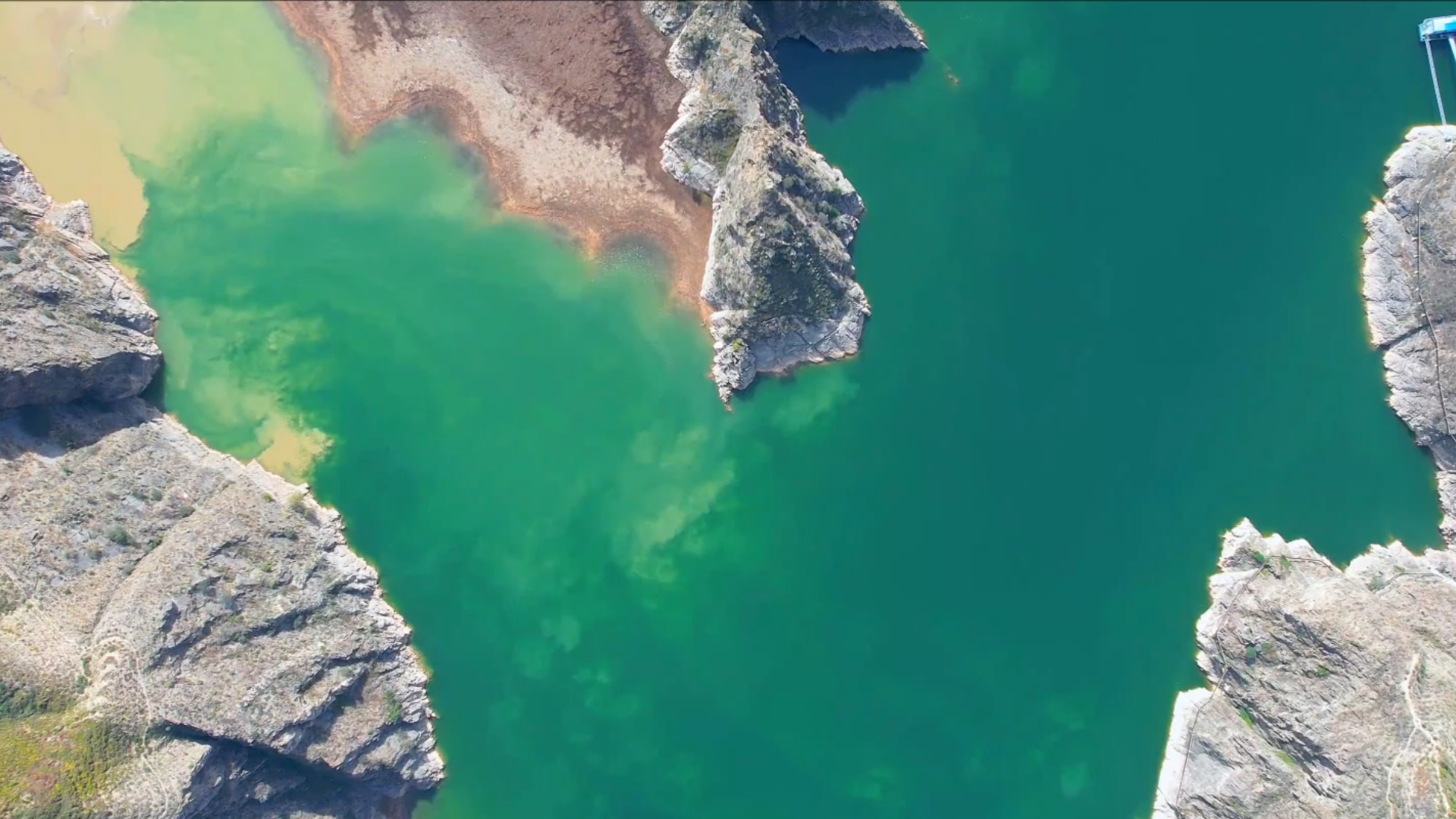 【新华访谈】黄土“美颜”、高原“补水”进行时